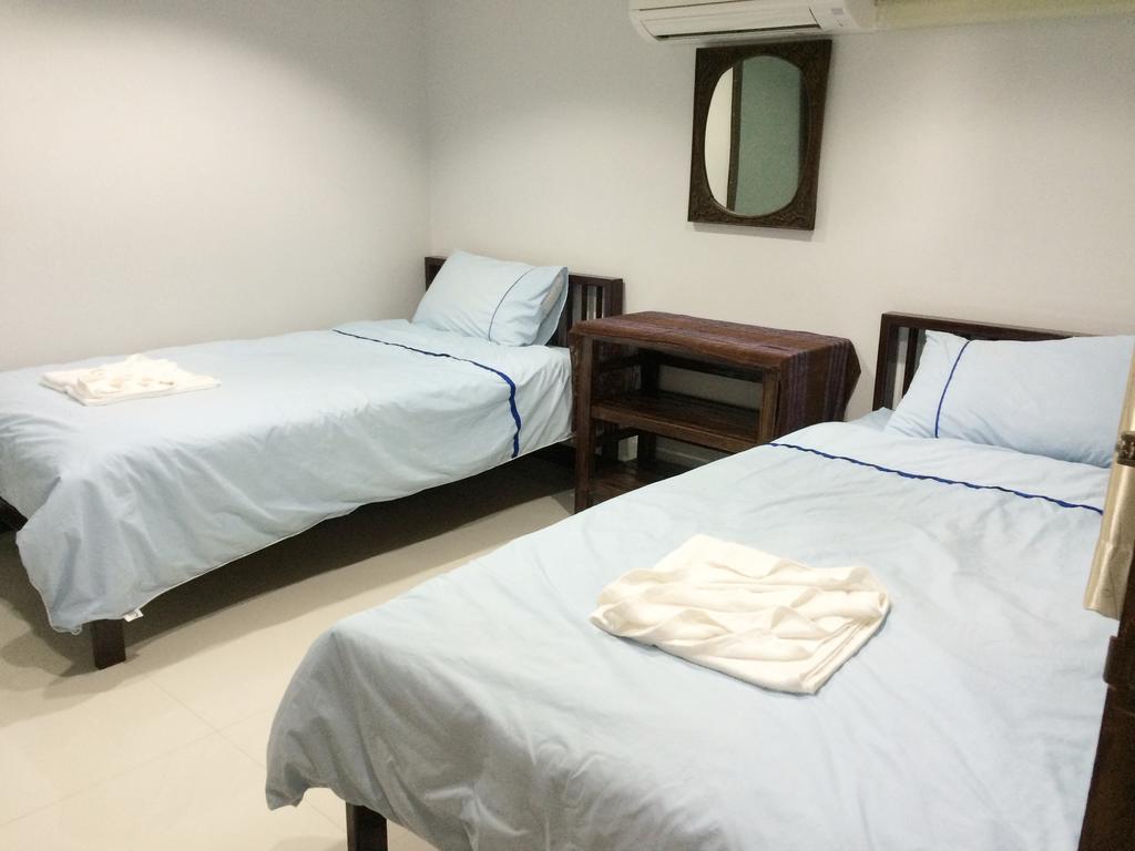 Hotel Baan Bunyat à Chiang Mai Extérieur photo