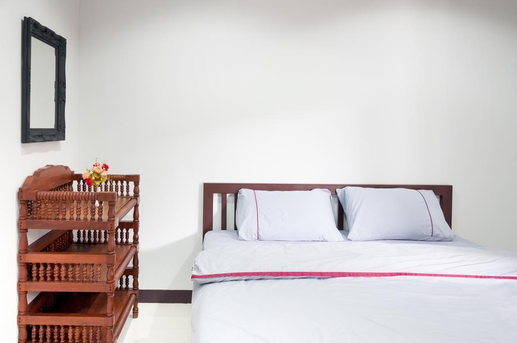 Hotel Baan Bunyat à Chiang Mai Extérieur photo